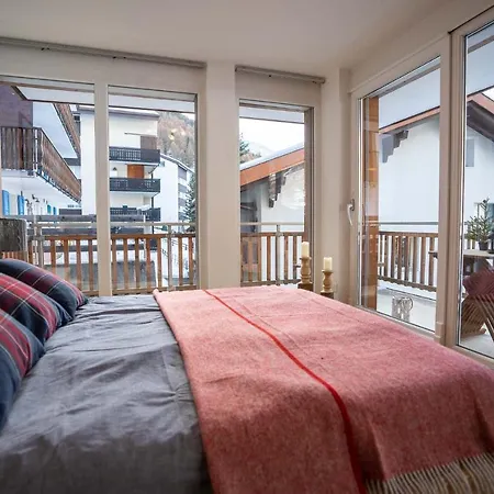 Modern With Matterhorn View *
